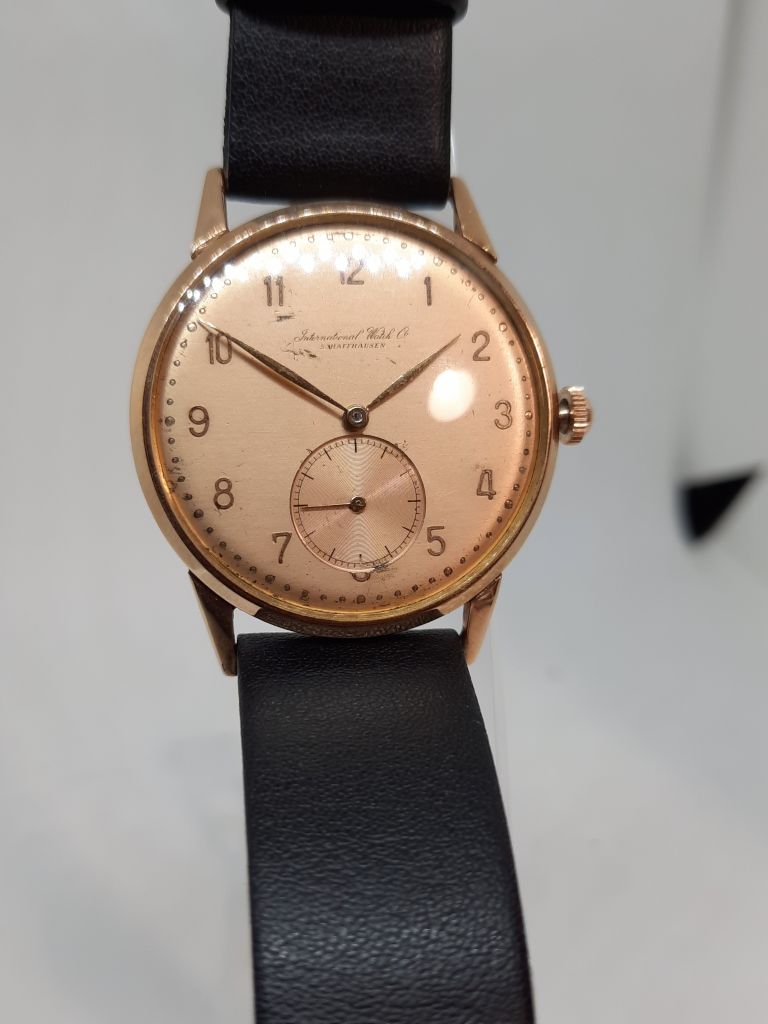 IWC-cal62-18k-gold-1943