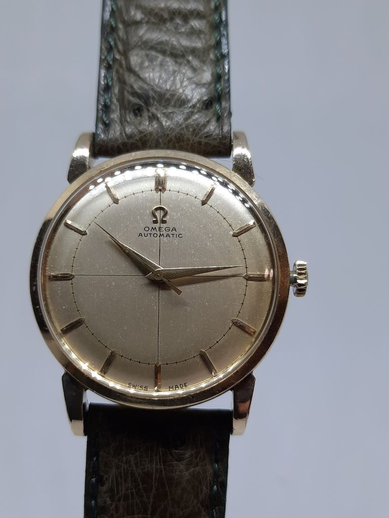 Omega-2445-7sc-cal354-1950-Central-Watch.co