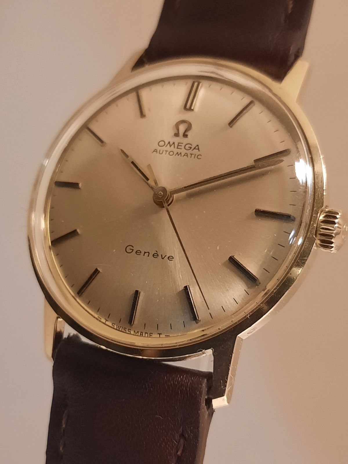 Omega-Geneve-165.037-cal552-1967 14K