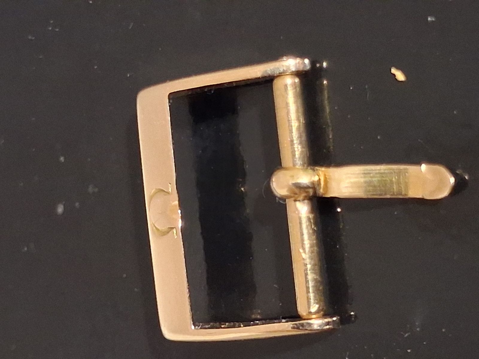 Omega pin buckle 18k gold 16mm